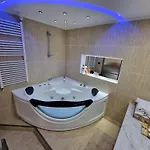 Apartment Garsoniera Centru