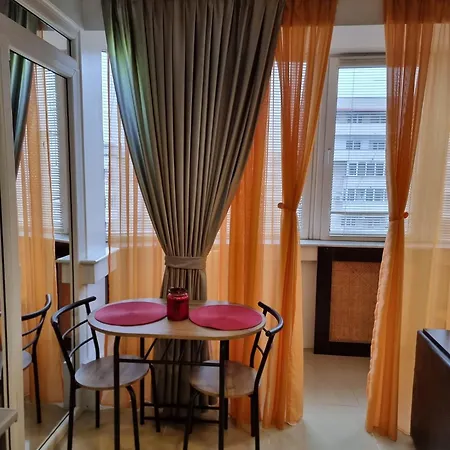 Garsoniera Centru Διαμέρισμα Κραϊόβα